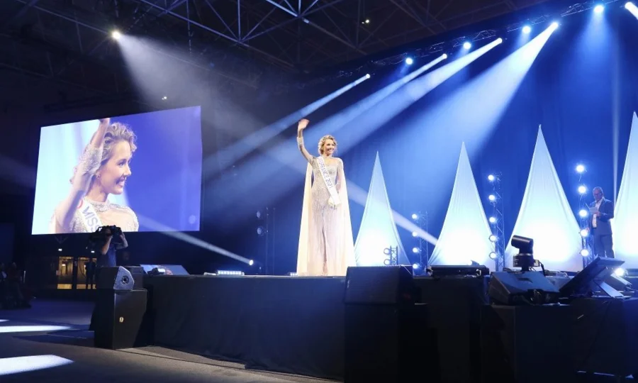 Aménagement d'une scène à Caen